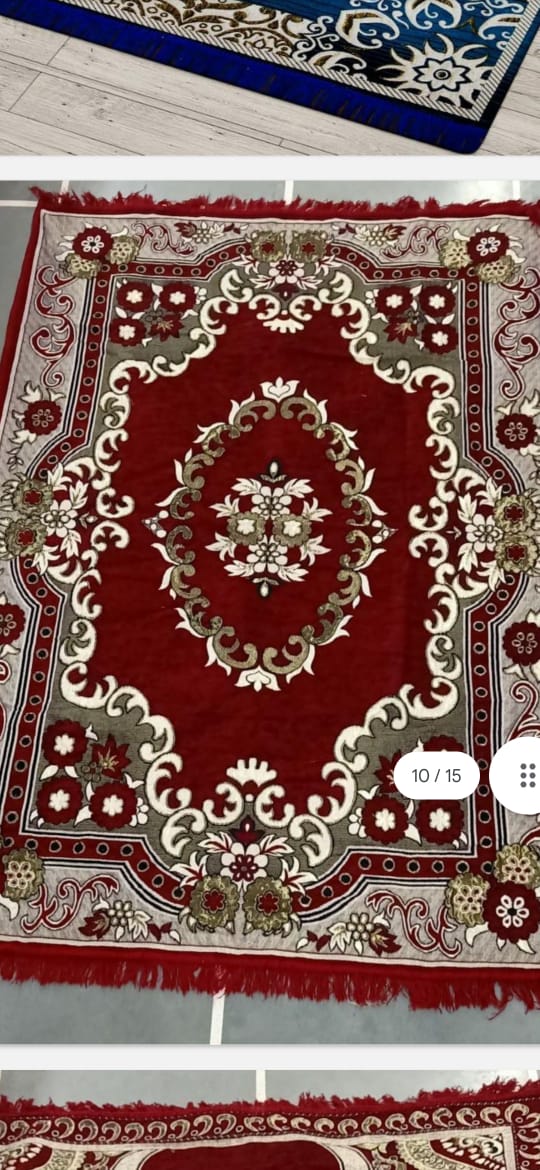 CARPETS & RUGS